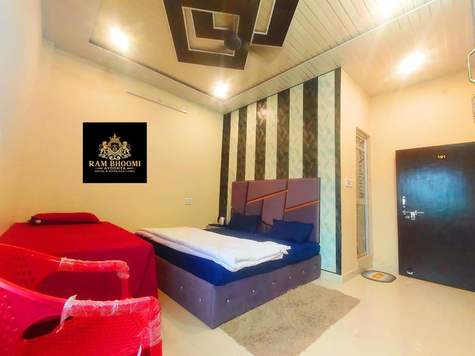 Hotel Rambhoomi Ayodhya Exteriér fotografie